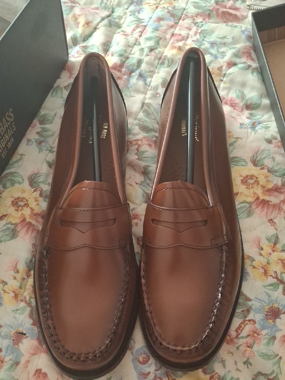 G.H.BASS Womens Whitney Weejuns slip on loafer shoes size 11